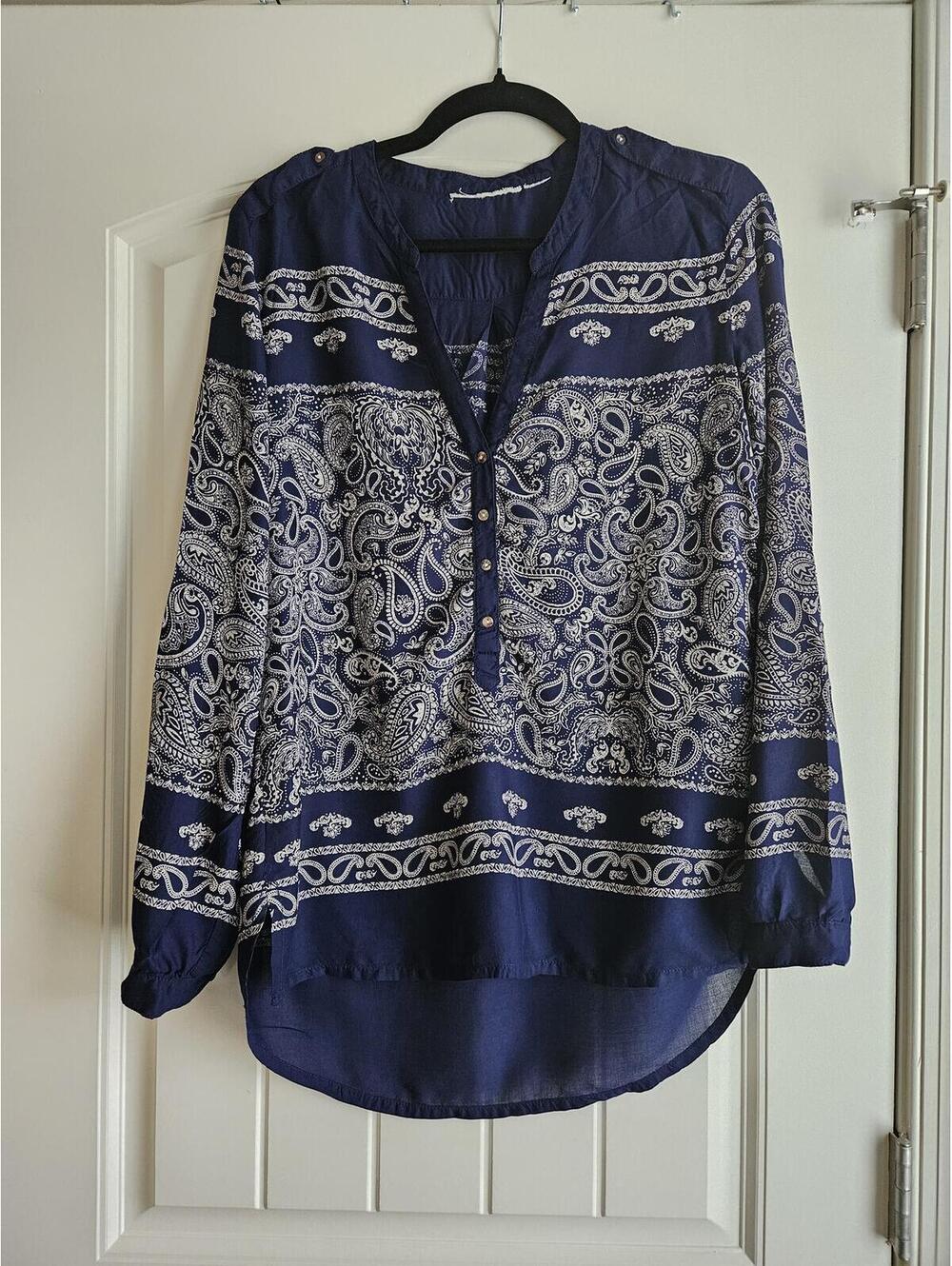 H&M Indigo Long Sleeve Boho Paisley Print Blouse Small